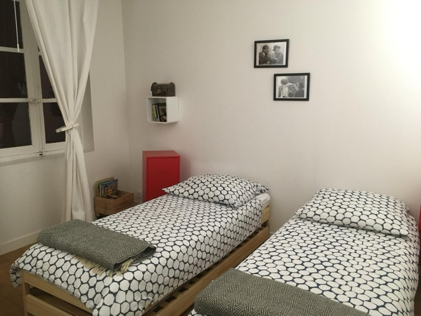 Aux 4 Fontaines Apartment นาร์บอนน์ ภายนอก รูปภาพ