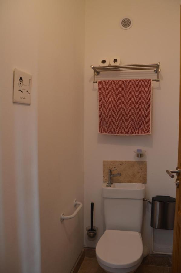 Aux 4 Fontaines Apartment นาร์บอนน์ ภายนอก รูปภาพ